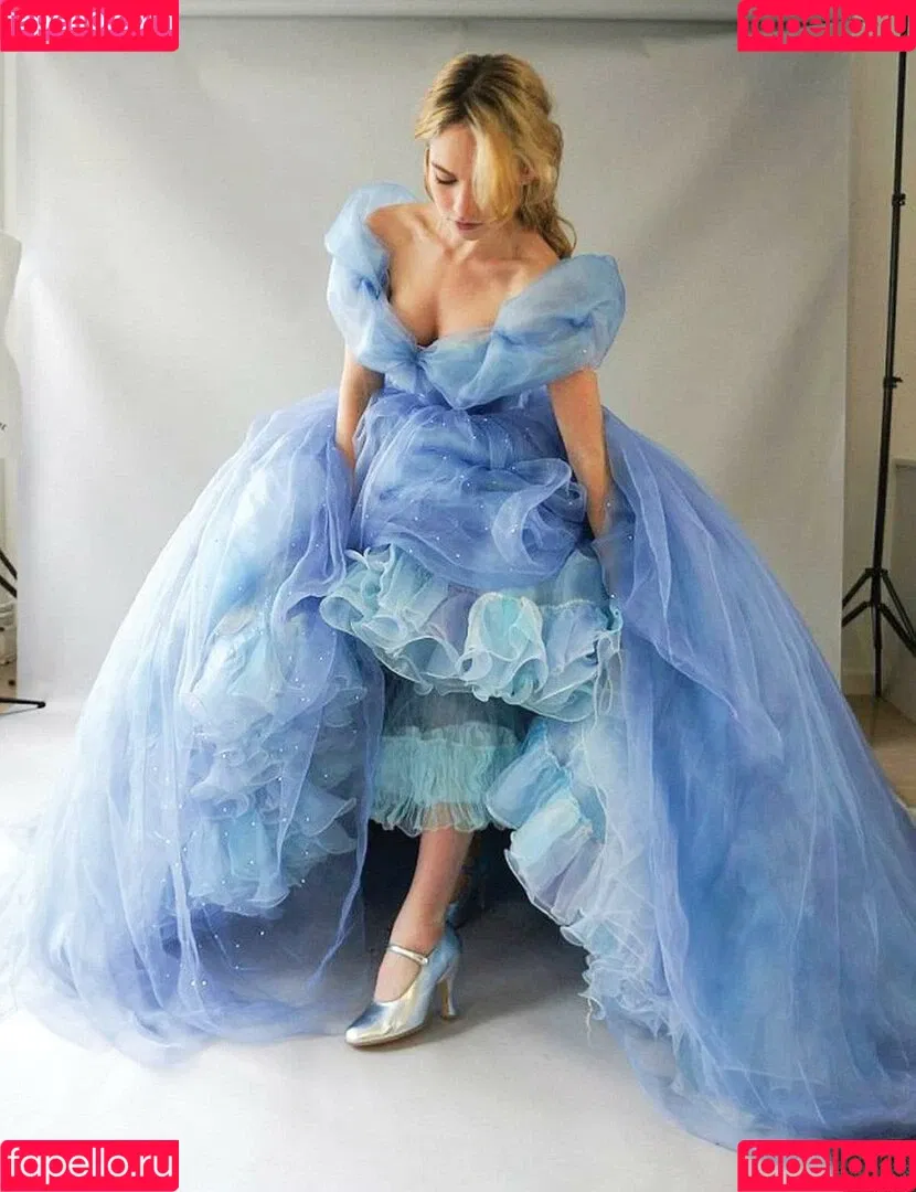 Lily James / lillyjames / lilyjamesofficial Onlyfans Photo Gallery 