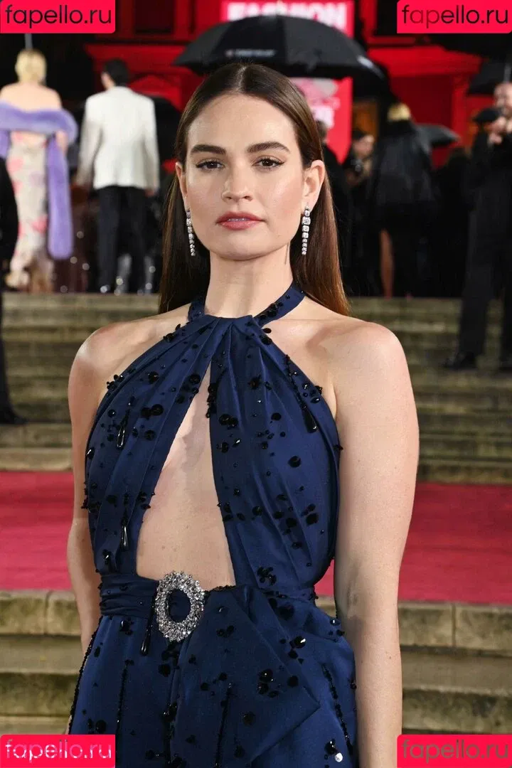 Lily James / lillyjames / lilyjamesofficial Onlyfans Photo Gallery 
