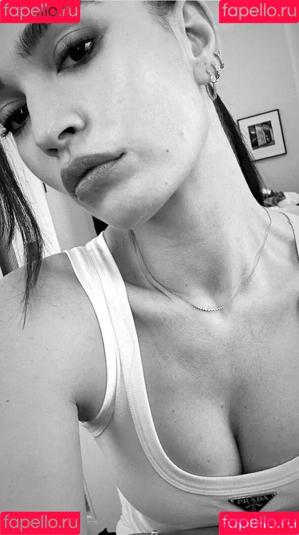 Lily James / lillyjames / lilyjamesofficial Onlyfans Photo Gallery 