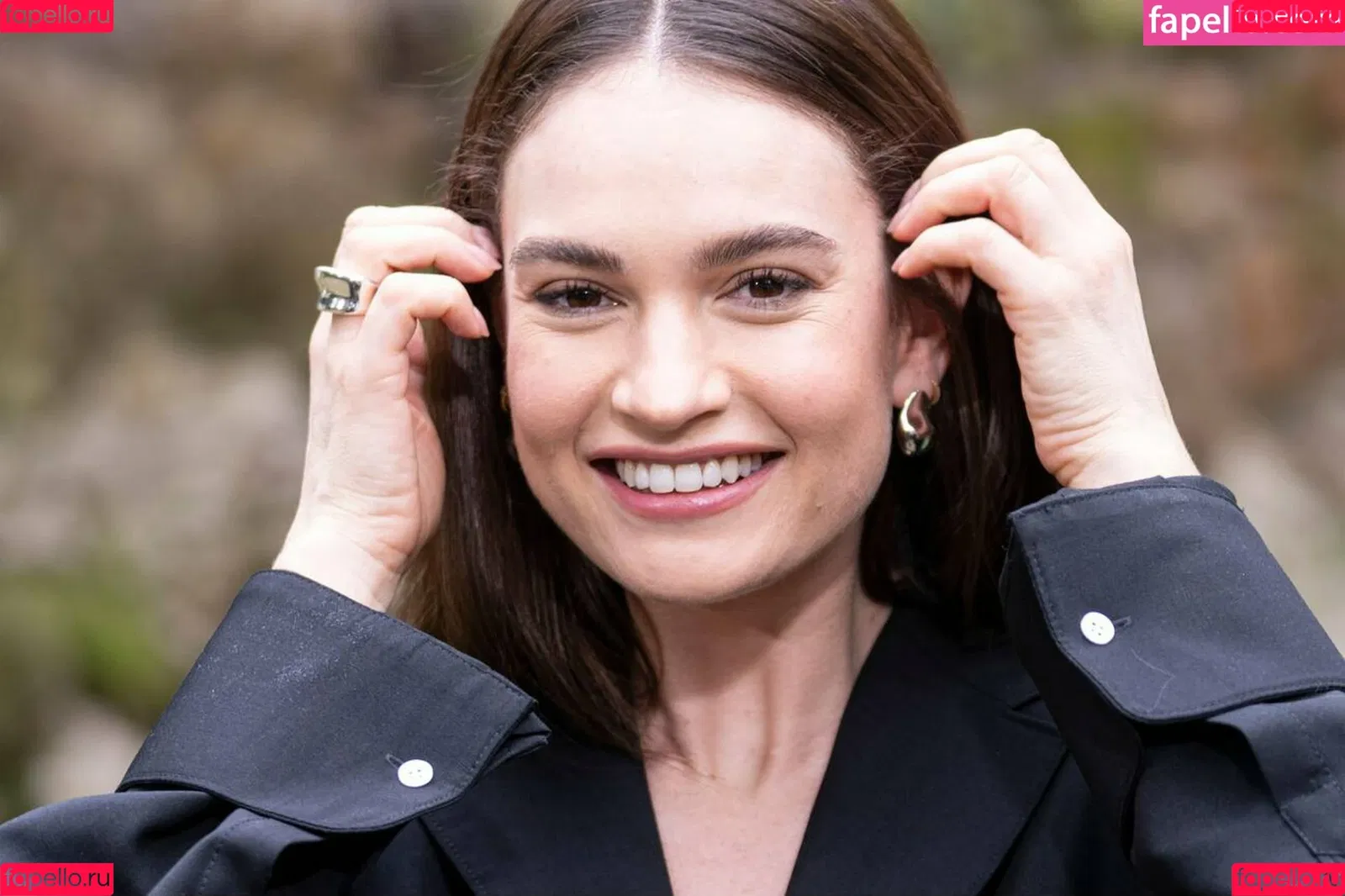 Lily James / lillyjames / lilyjamesofficial Onlyfans Photo Gallery 