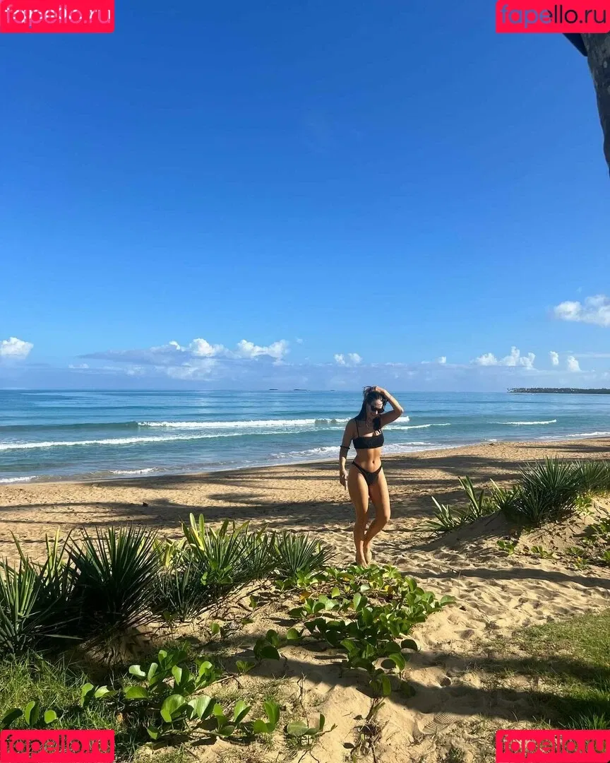 Lily James / lillyjames / lilyjamesofficial Onlyfans Photo Gallery 