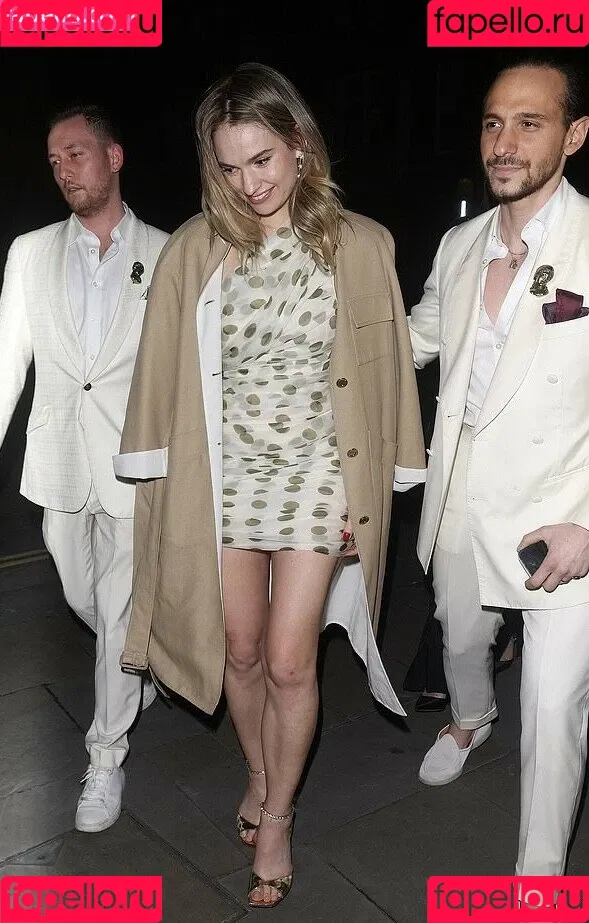 Lily James / lillyjames / lilyjamesofficial Onlyfans Photo Gallery 