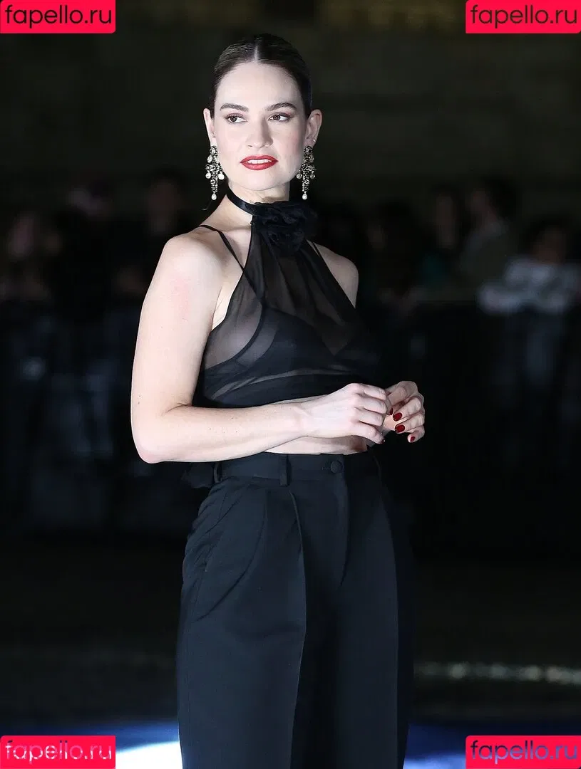 Lily James / lillyjames / lilyjamesofficial Onlyfans Photo Gallery 