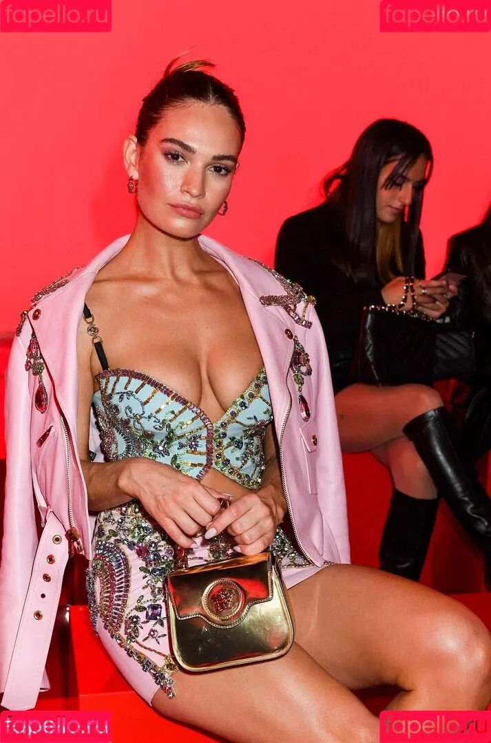 Lily James / lillyjames / lilyjamesofficial Onlyfans Photo Gallery 
