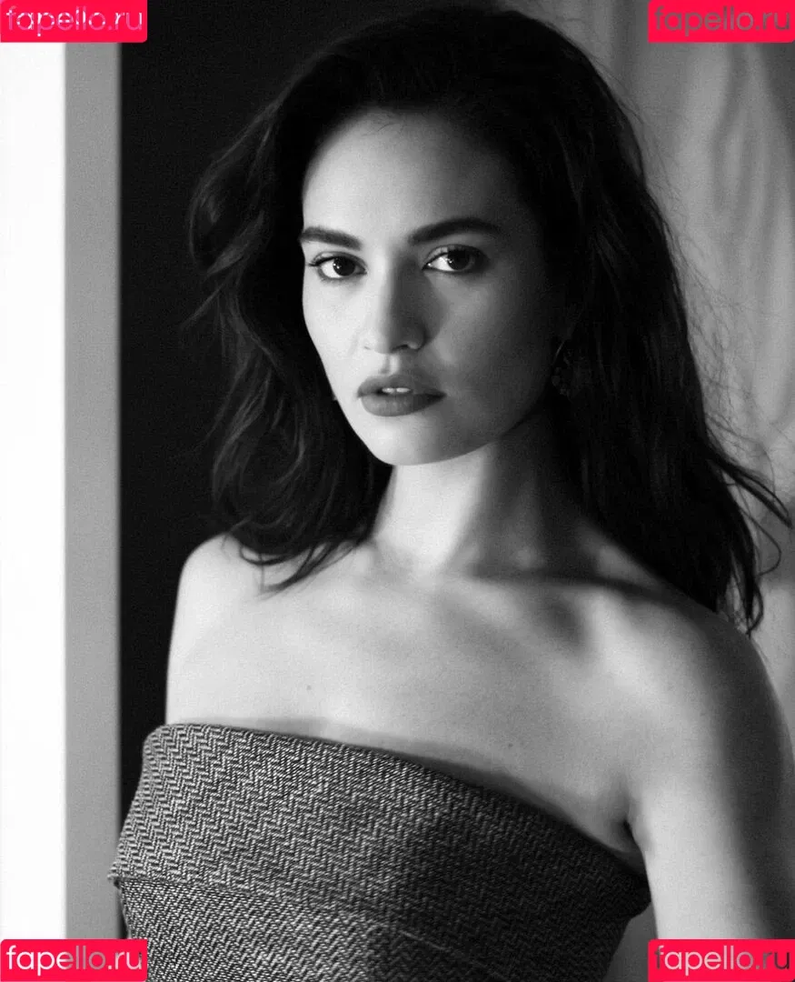 Lily James / lillyjames / lilyjamesofficial Onlyfans Photo Gallery 
