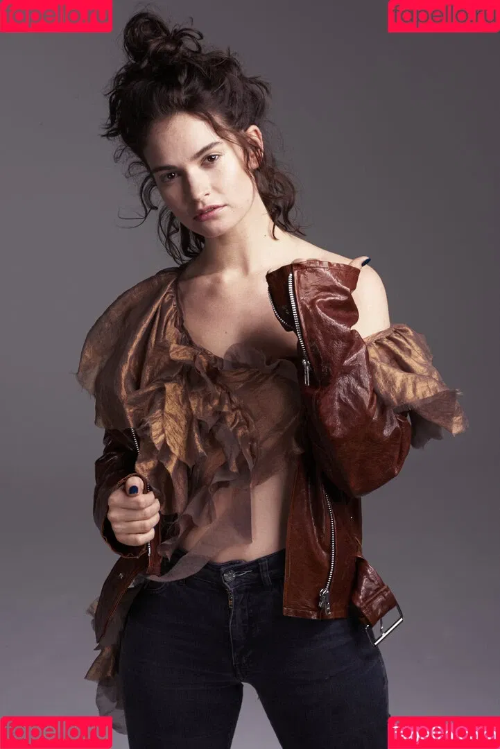 Lily James / lillyjames / lilyjamesofficial Onlyfans Photo Gallery 