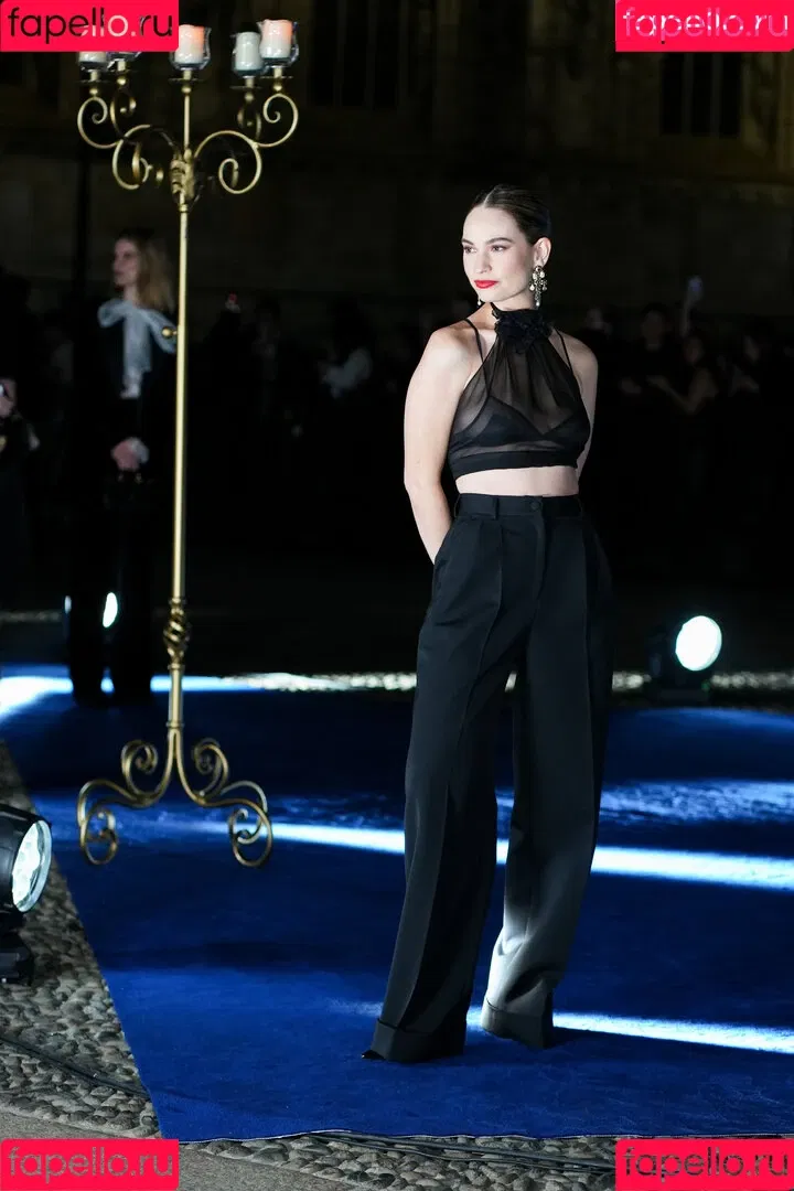 Lily James / lillyjames / lilyjamesofficial Onlyfans Photo Gallery 