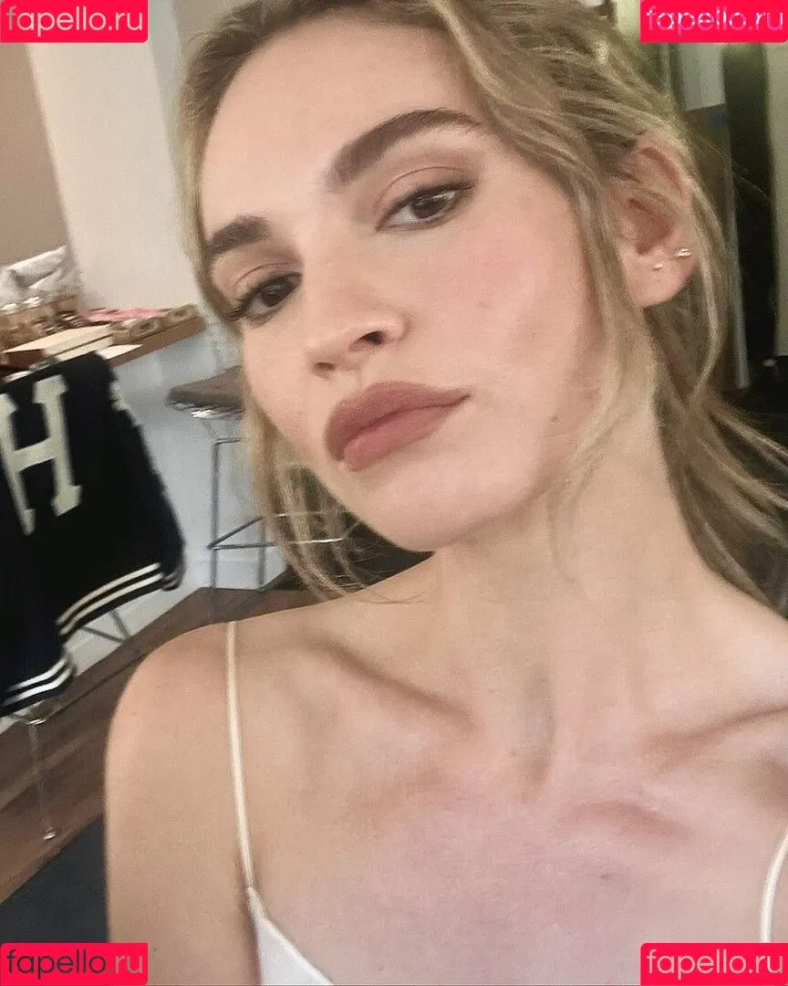 Lily James / lillyjames / lilyjamesofficial Onlyfans Photo Gallery 
