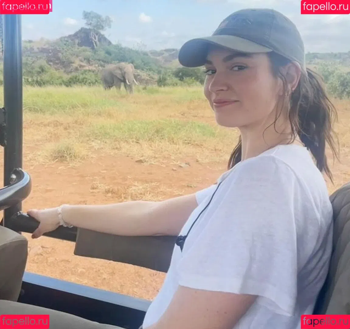 Lily James / lillyjames / lilyjamesofficial Onlyfans Photo Gallery 