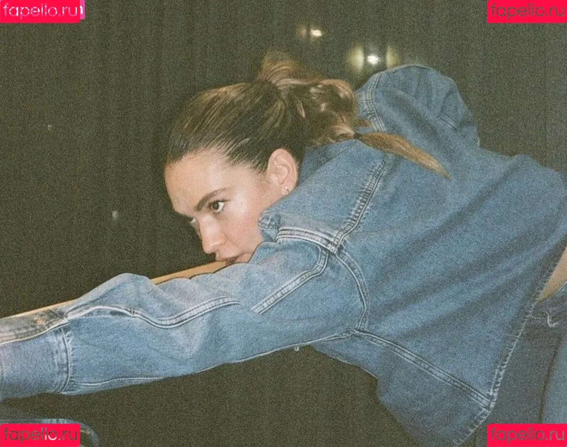 Lily James / lillyjames / lilyjamesofficial Onlyfans Photo Gallery 