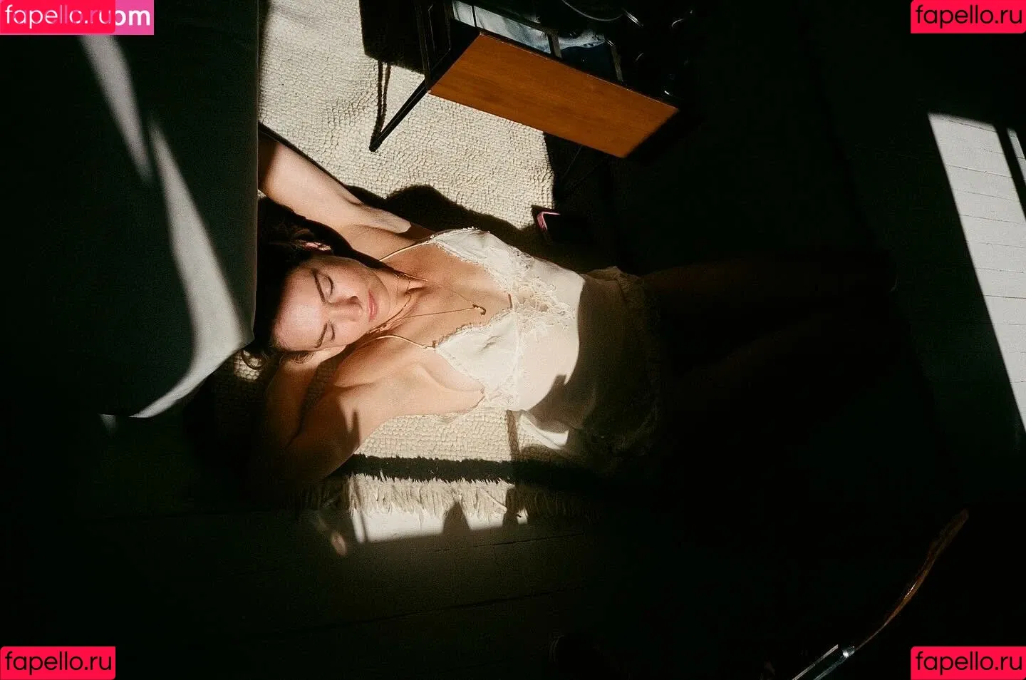 Lily James / lillyjames / lilyjamesofficial Onlyfans Photo Gallery 