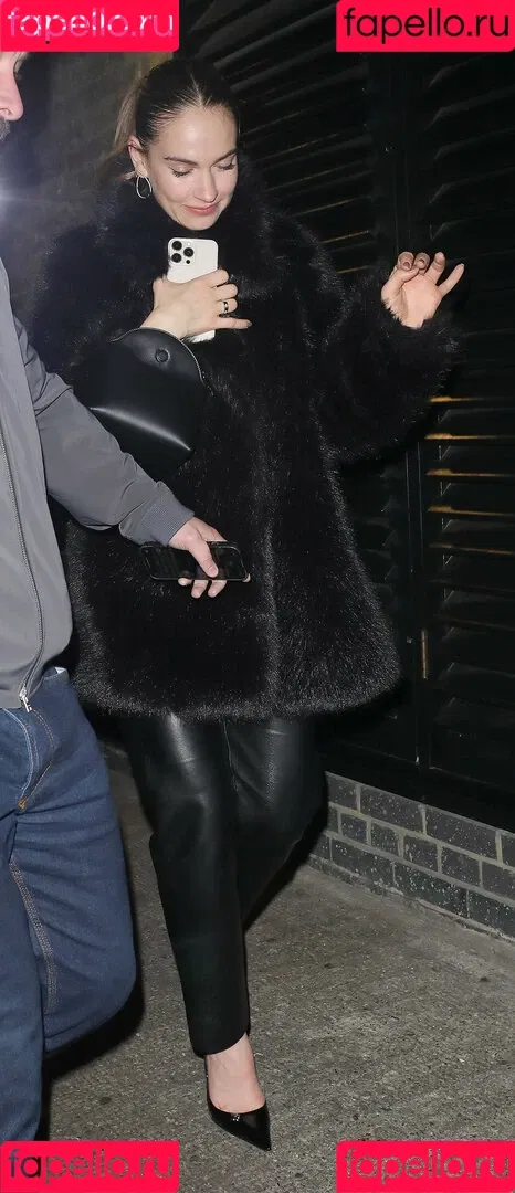 Lily James / lillyjames / lilyjamesofficial Onlyfans Photo Gallery 