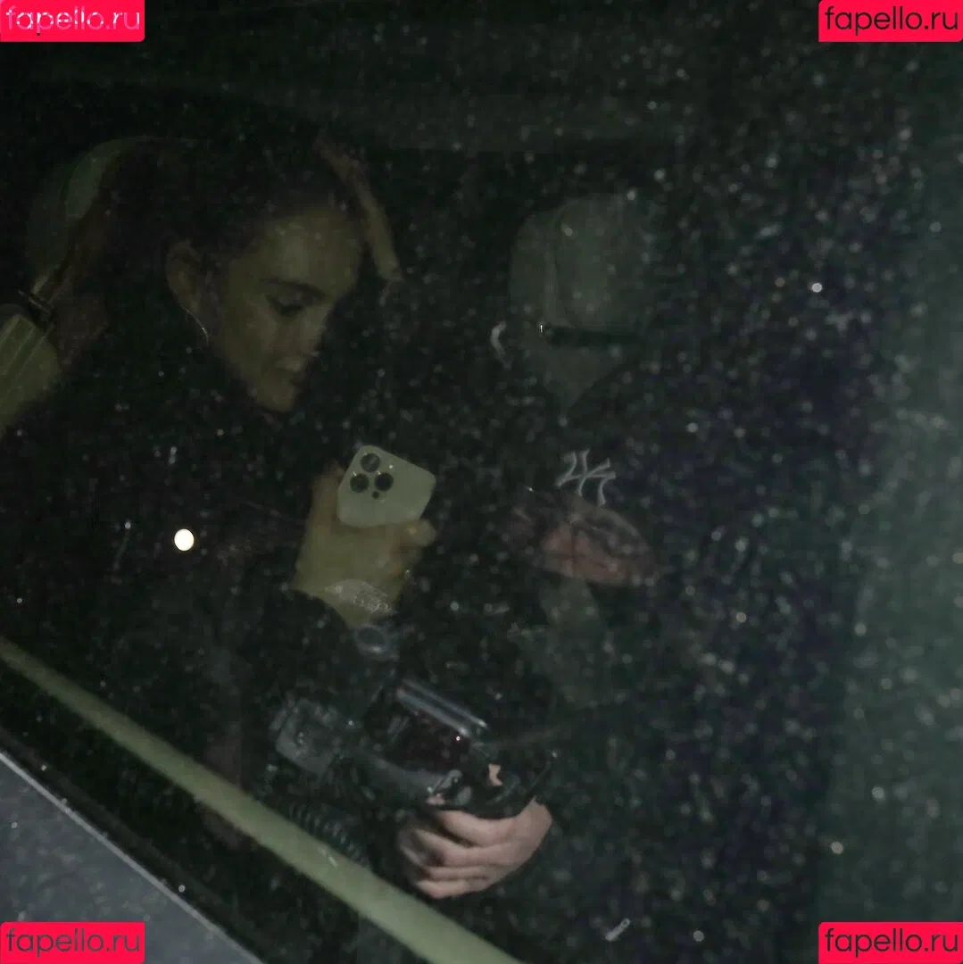 Lily James / lillyjames / lilyjamesofficial Onlyfans Photo Gallery 