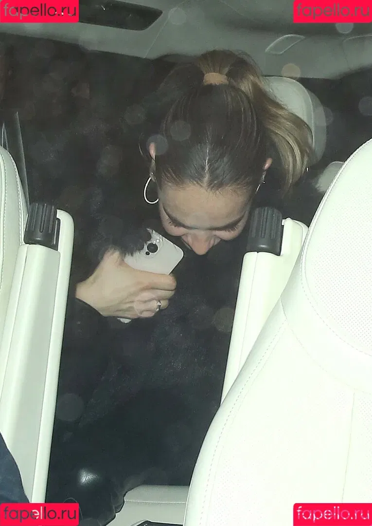 Lily James / lillyjames / lilyjamesofficial Onlyfans Photo Gallery 