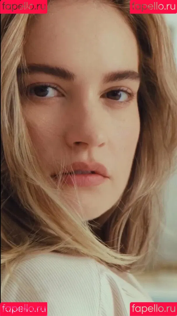 Lily James / lillyjames / lilyjamesofficial Onlyfans Photo Gallery 