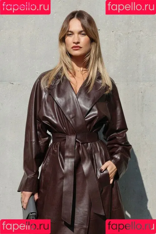 Lily James / lillyjames / lilyjamesofficial Onlyfans Photo Gallery 