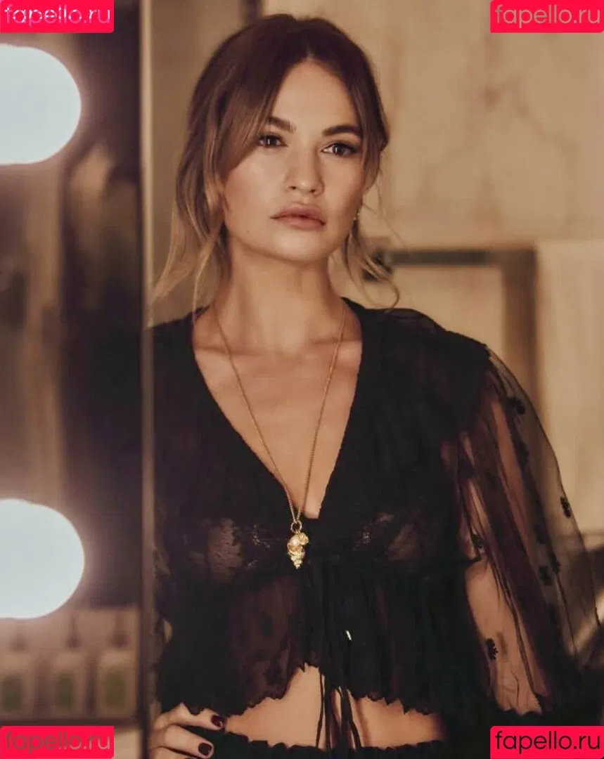 Lily James / lillyjames / lilyjamesofficial Onlyfans Photo Gallery 