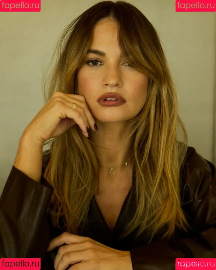 Lily James / lillyjames / lilyjamesofficial Onlyfans Photo Gallery 