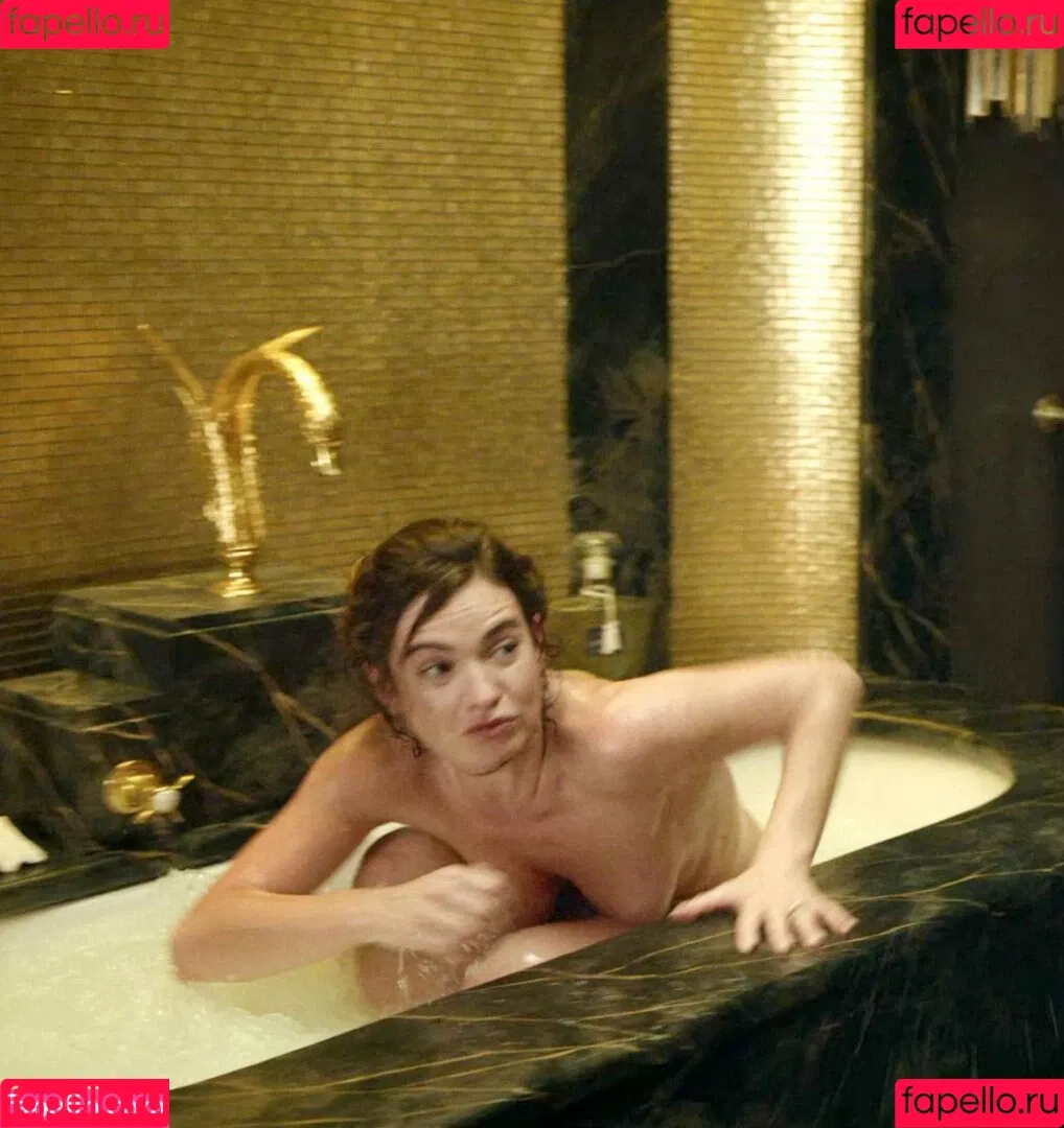 Lily James / lillyjames / lilyjamesofficial Onlyfans Photo Gallery 