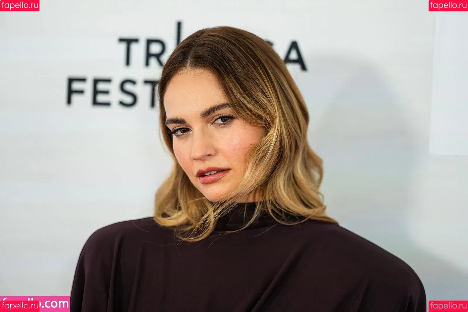 Lily James / lillyjames / lilyjamesofficial Onlyfans Photo Gallery 