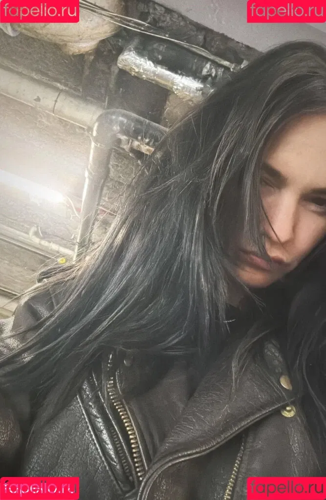 Lily James / lillyjames / lilyjamesofficial Onlyfans Photo Gallery 