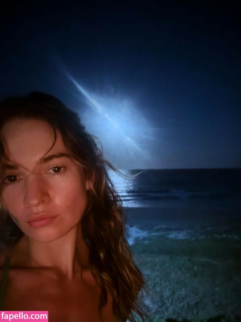 Lily James / lillyjames / lilyjamesofficial Onlyfans Photo Gallery 