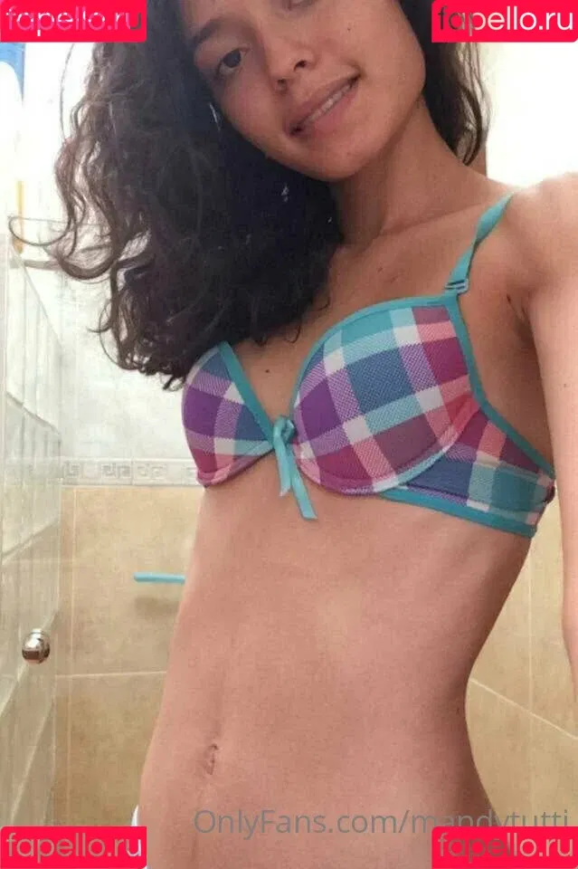 Mandytutti / Tais Amanda / mandy.tutti Onlyfans Photo Gallery 