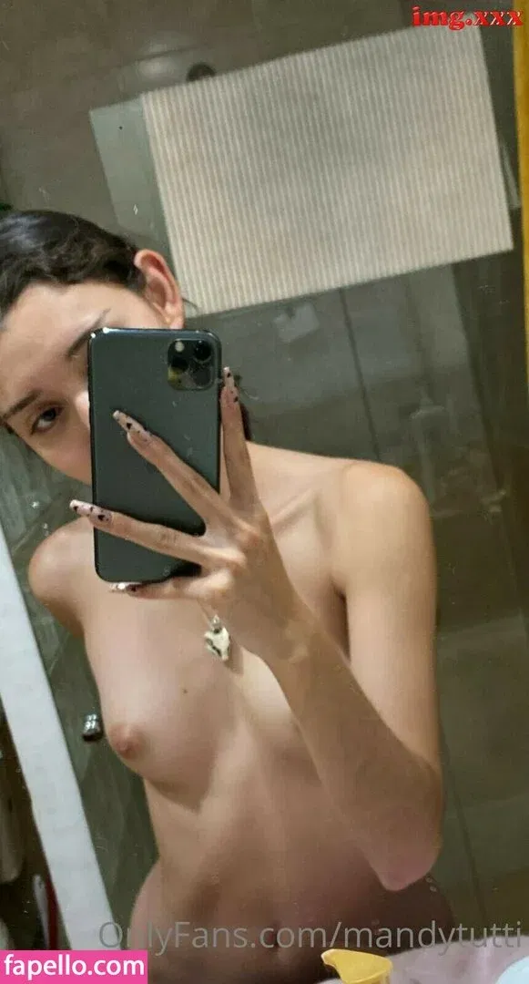 Mandytutti / Tais Amanda / mandy.tutti Onlyfans Photo Gallery 