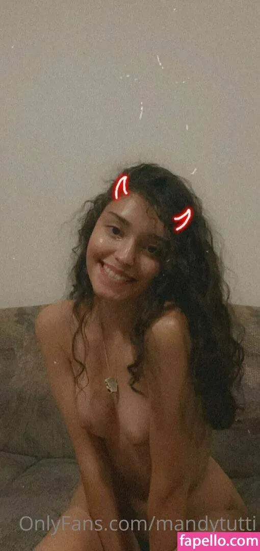 Mandytutti / Tais Amanda / mandy.tutti Onlyfans Photo Gallery 