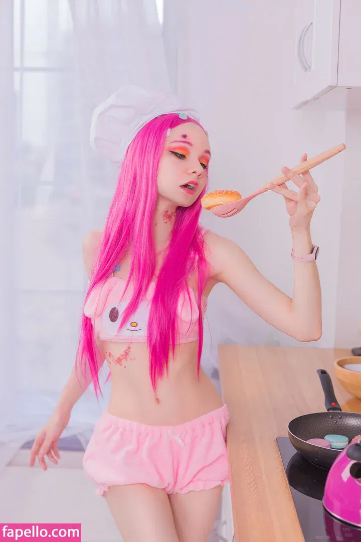 Penkachan / Penkarui Onlyfans Photo Gallery 