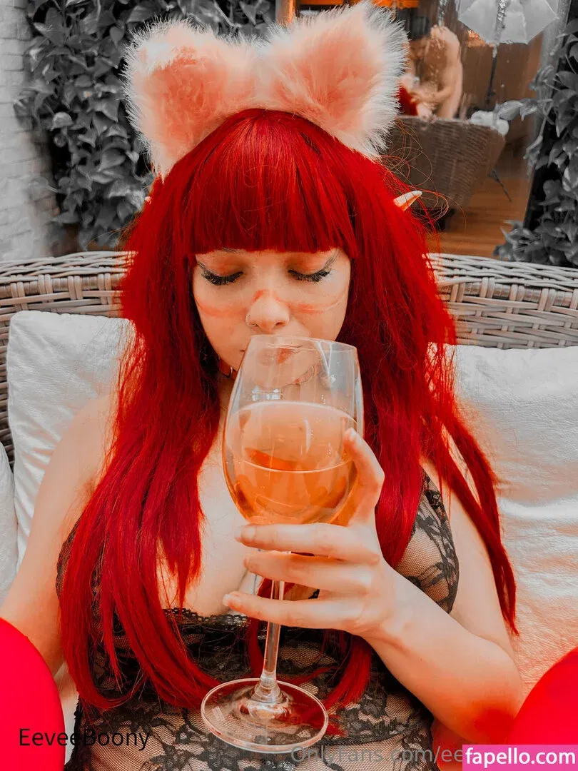 eevee.boony Onlyfans Photo Gallery 