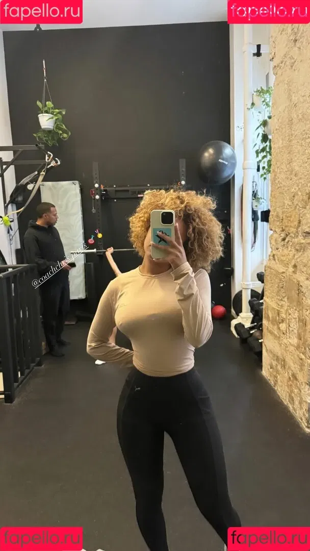 Paola Lct / Paola Locatelli / paolalct Onlyfans Photo Gallery 
