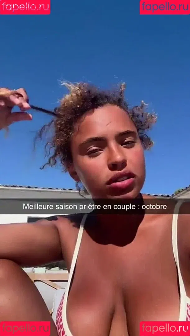 Paola Lct / Paola Locatelli / paolalct Onlyfans Photo Gallery 
