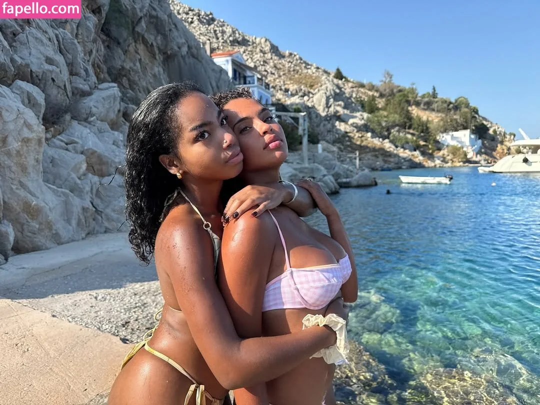 Paola Lct Nude Onlyfans Photo 12