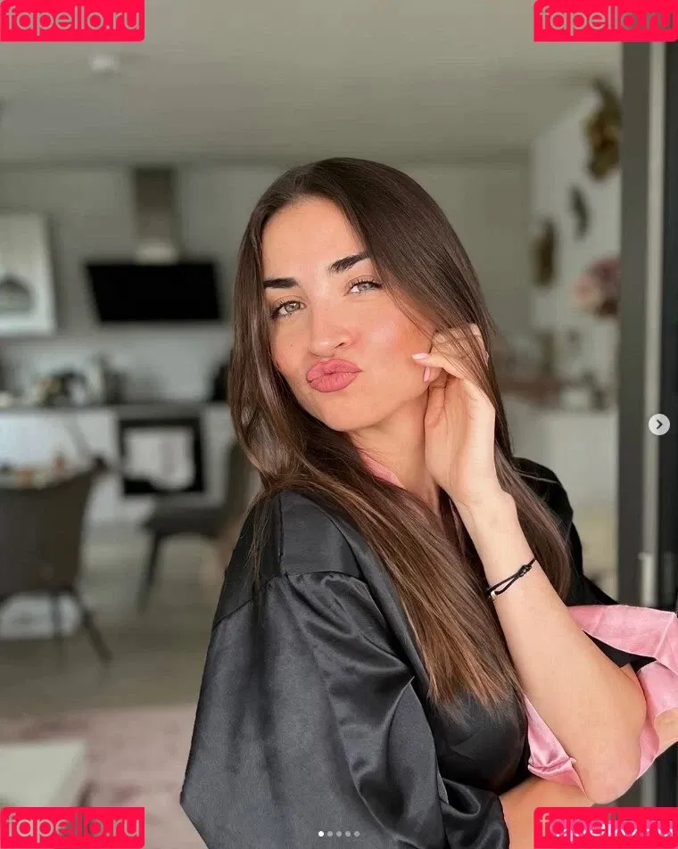 Ekaterina Leonova / ekatleonova Onlyfans Photo Gallery 