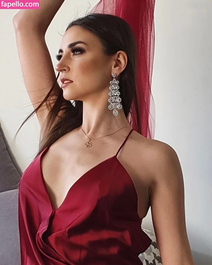 Ekaterina Leonova / ekatleonova Onlyfans Photo Gallery 