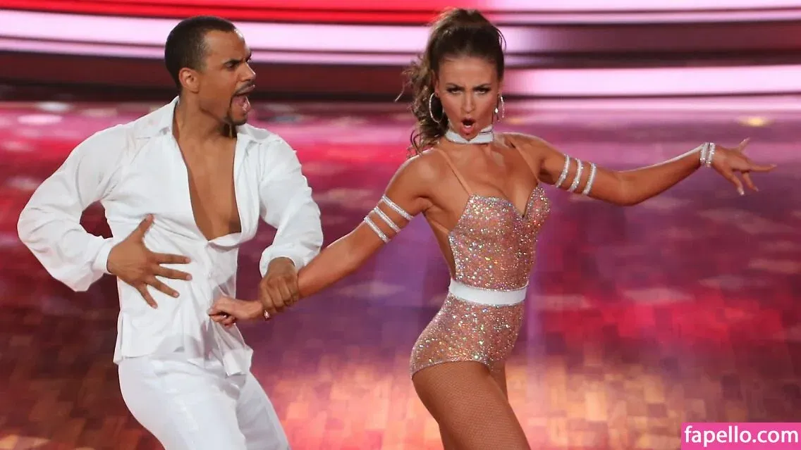 Ekaterina Leonova / ekatleonova Onlyfans Photo Gallery 