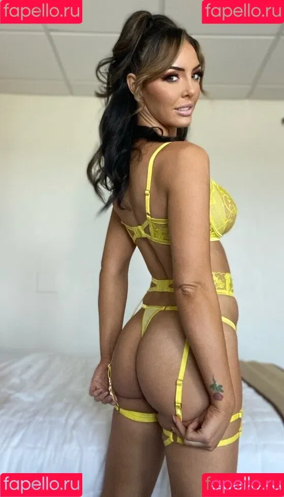 Billie Kay / Cassie Lee / Jess McKay / Peyton Royce / cassielee Onlyfans Photo Gallery 