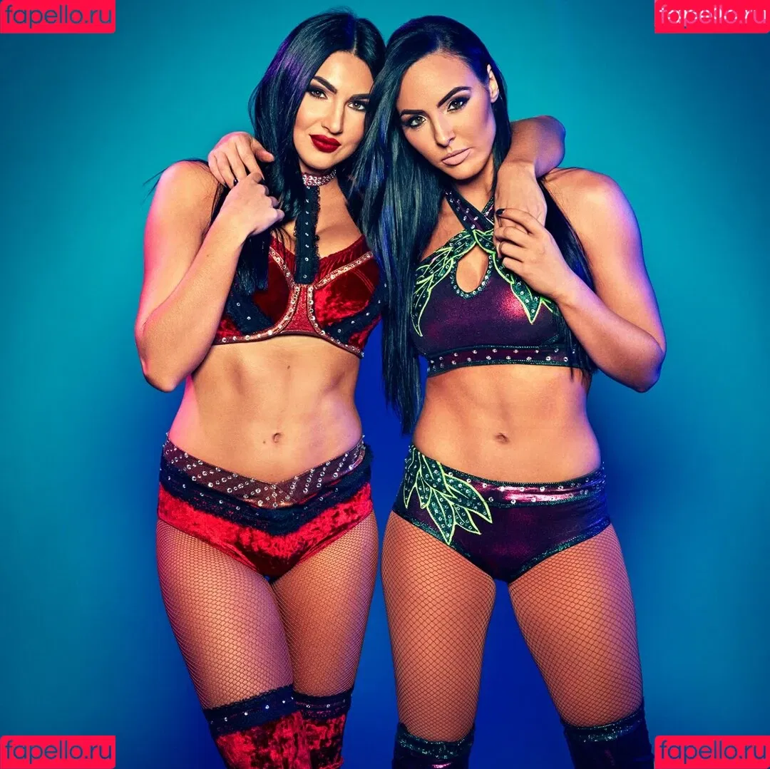 Billie Kay / Cassie Lee / Jess McKay / Peyton Royce / cassielee Onlyfans Photo Gallery 