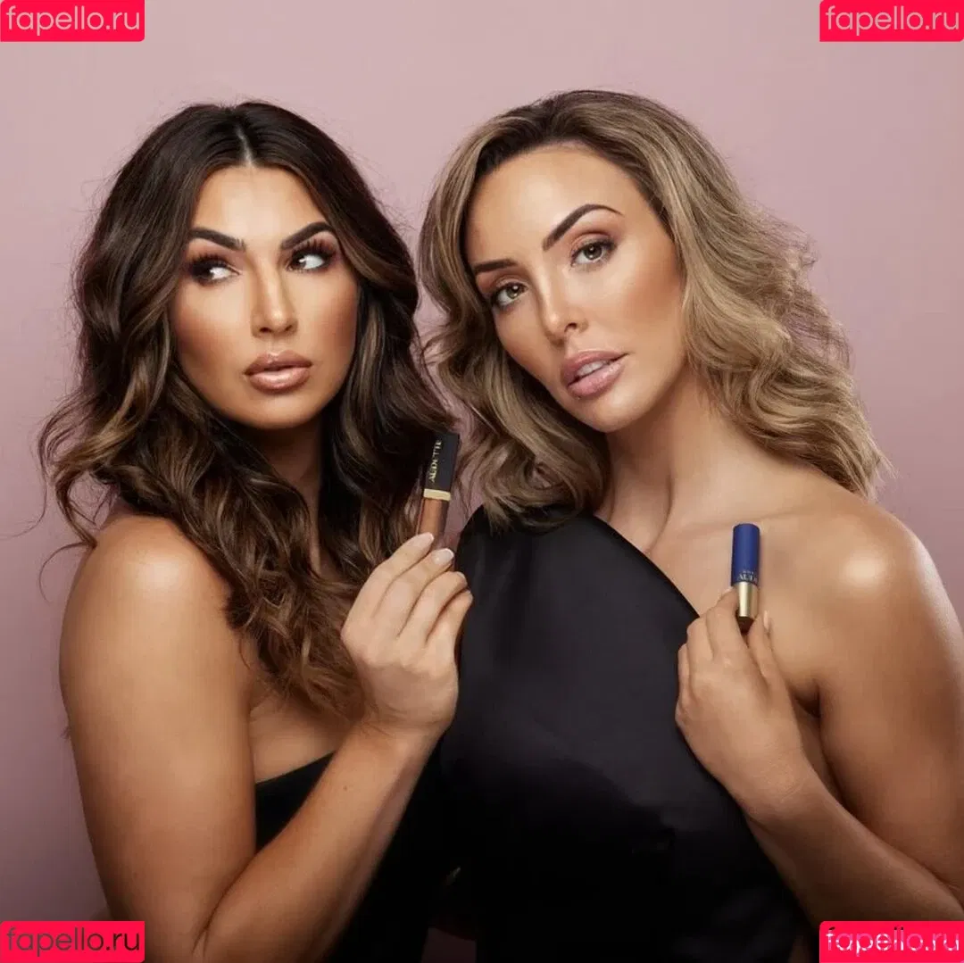 Billie Kay / Cassie Lee / Jess McKay / Peyton Royce / cassielee Onlyfans Photo Gallery 