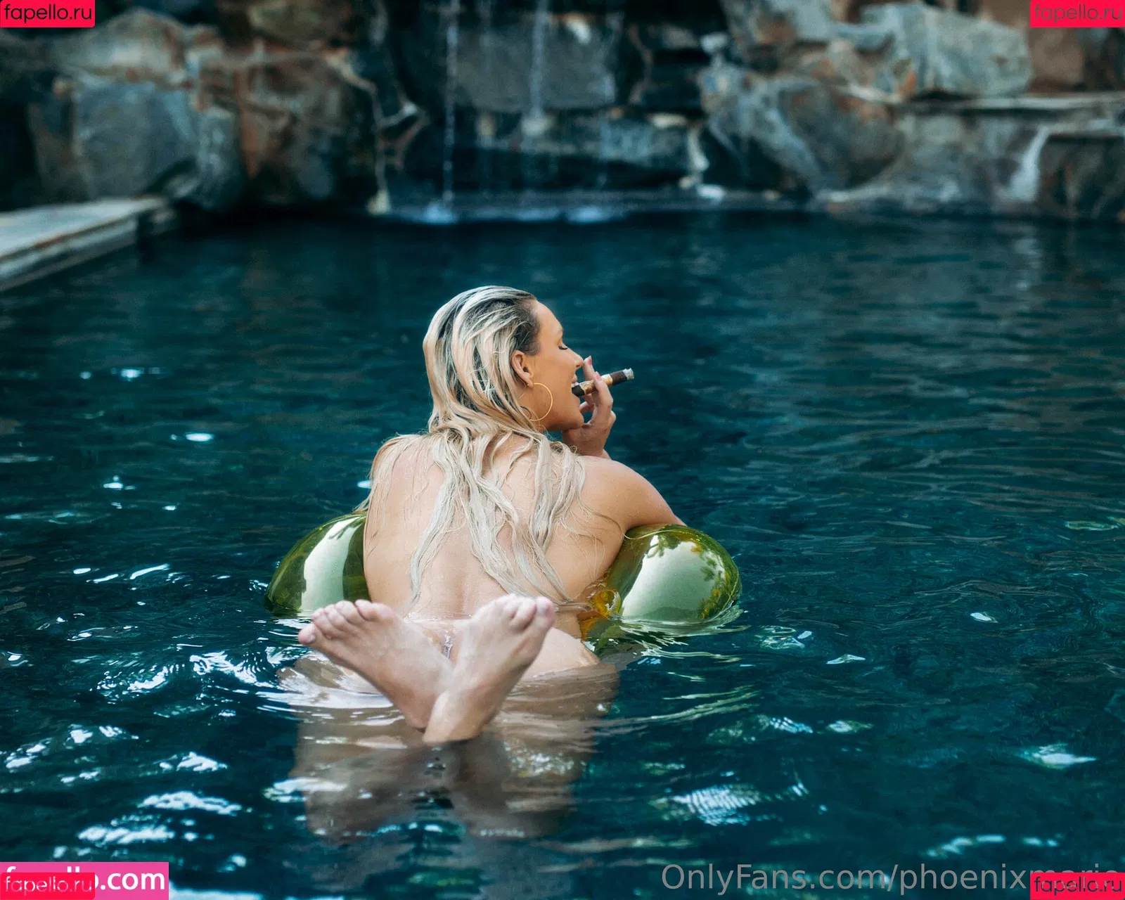 Phoenix Marie / phoenixmarie / phxsquaron / pmarizzle Onlyfans Photo Gallery 
