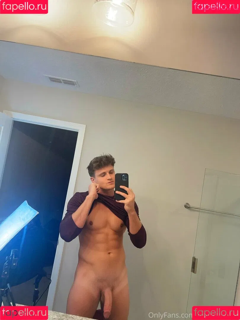 itsjustparker Onlyfans Photo Gallery 