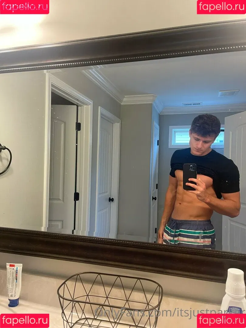 itsjustparker Onlyfans Photo Gallery 
