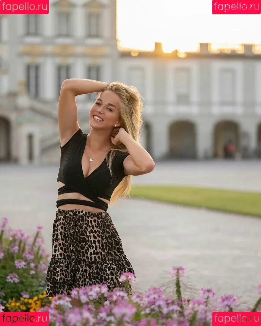 Giulia Gwinn / giulia_gwinn / giuliagwinn Onlyfans Photo Gallery 