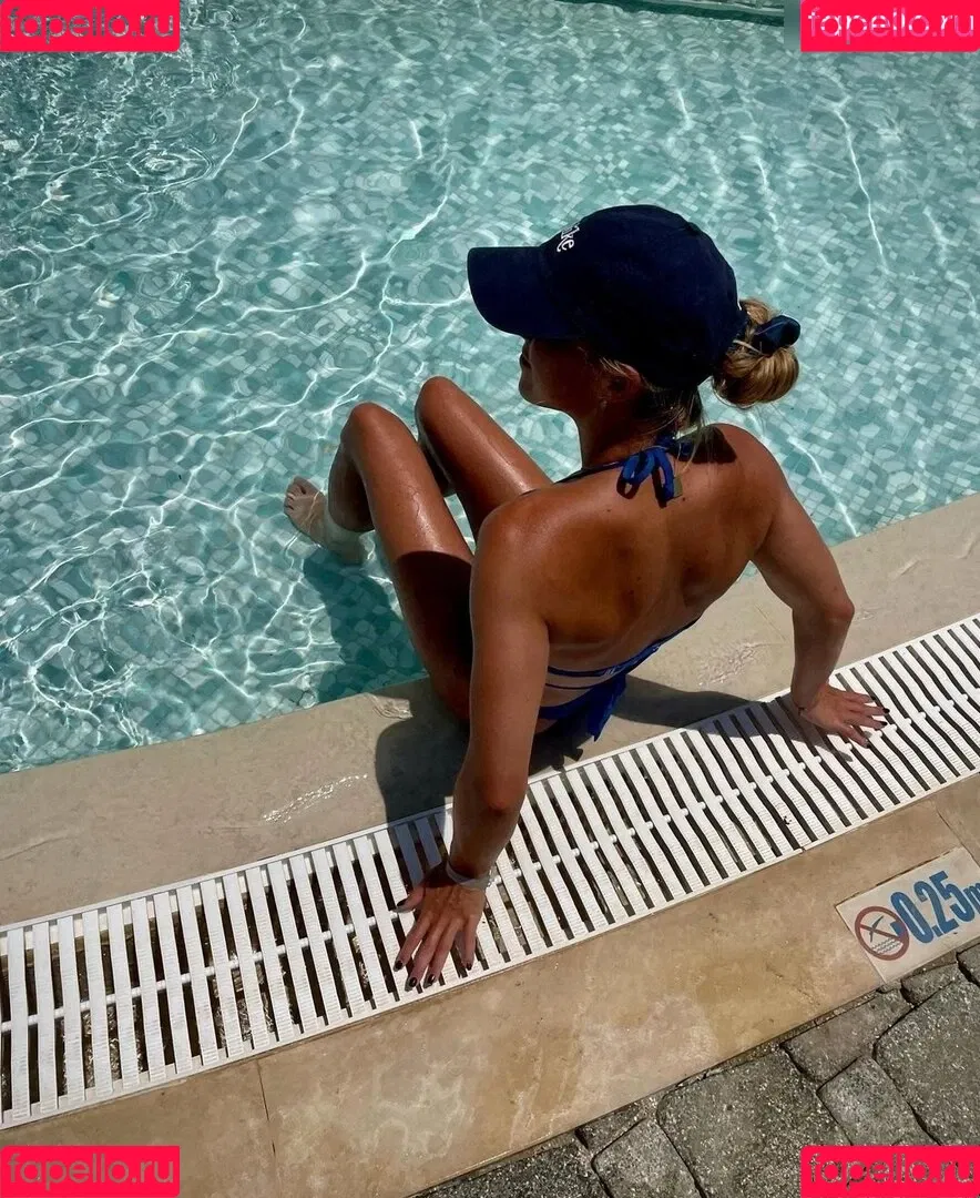 Giulia Gwinn / giulia_gwinn / giuliagwinn Onlyfans Photo Gallery 