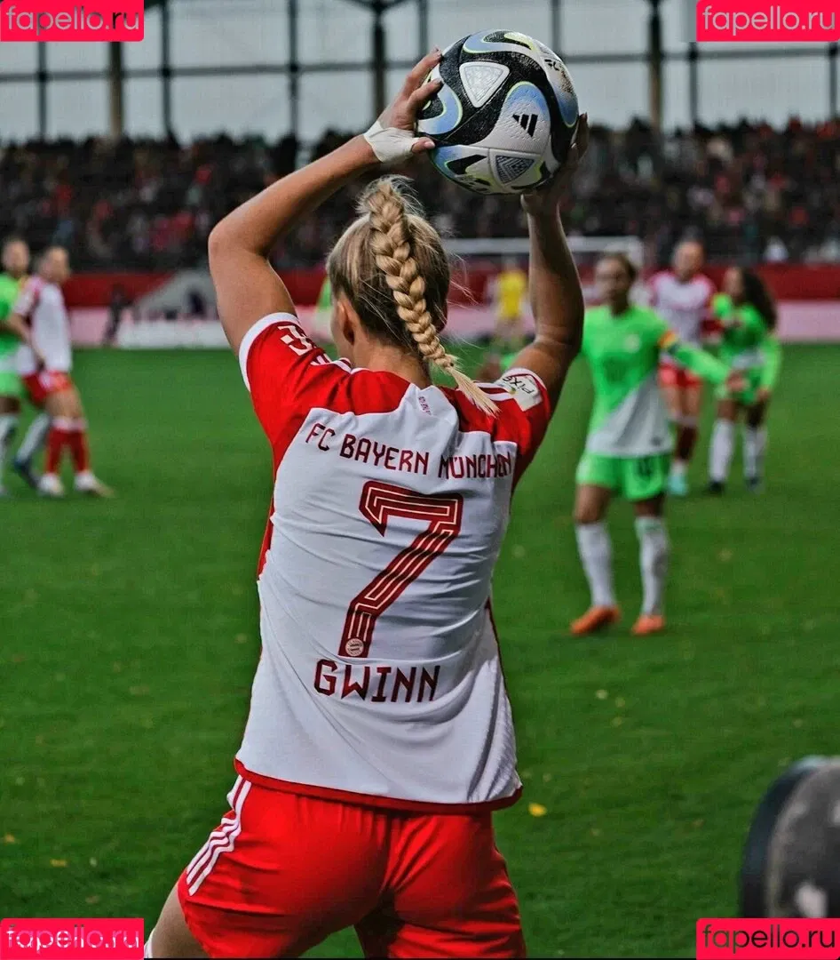 Giulia Gwinn / giulia_gwinn / giuliagwinn Onlyfans Photo Gallery 