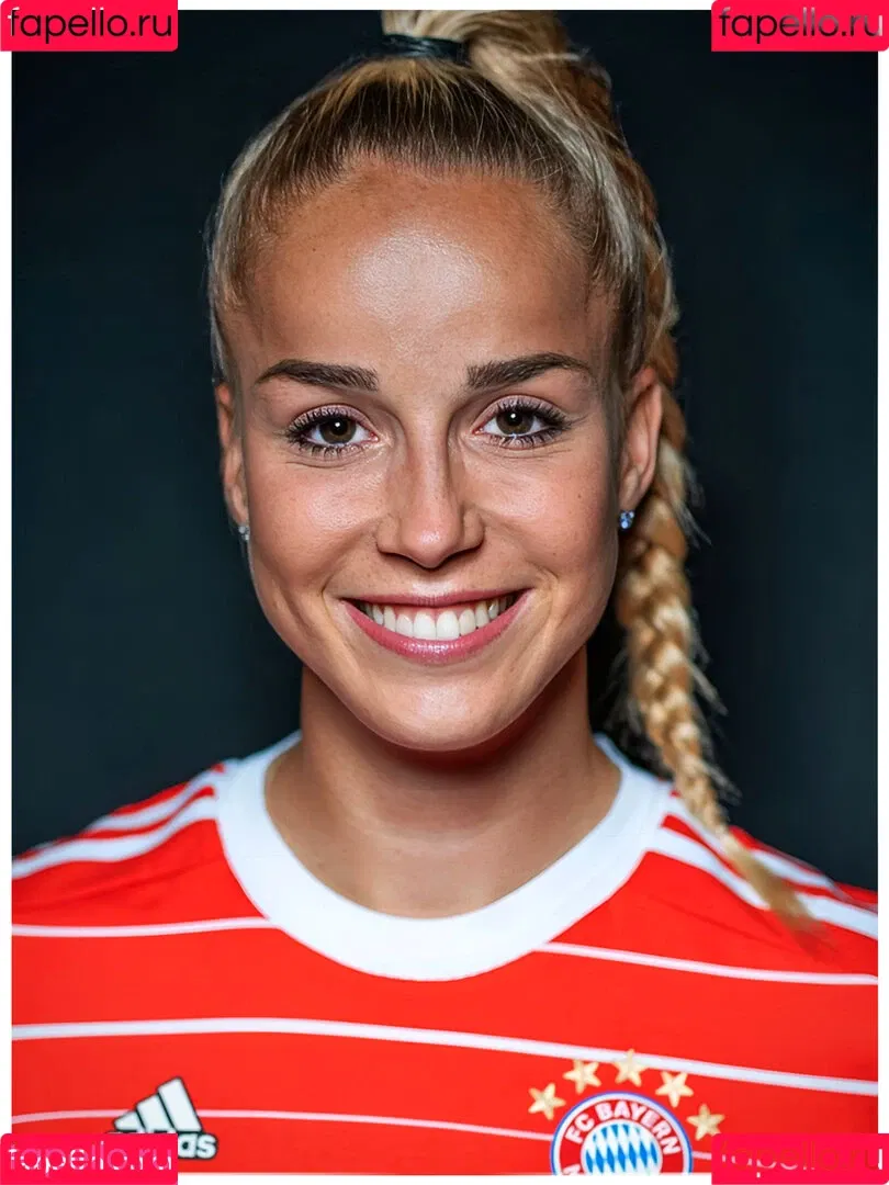 Giulia Gwinn / giulia_gwinn / giuliagwinn Onlyfans Photo Gallery 