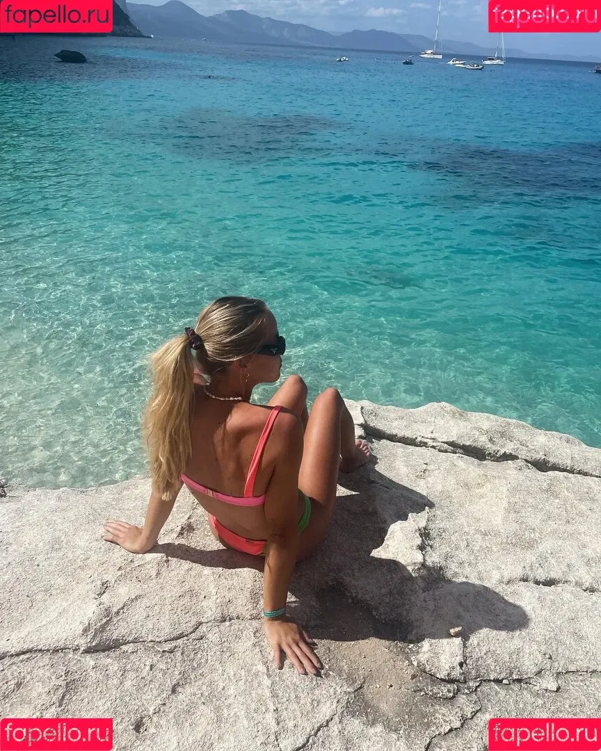 Giulia Gwinn / giulia_gwinn / giuliagwinn Onlyfans Photo Gallery 