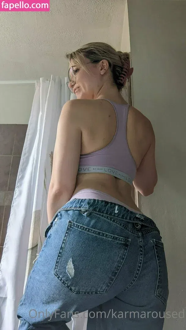 HungandUncut / Karmaroused Onlyfans Photo Gallery 