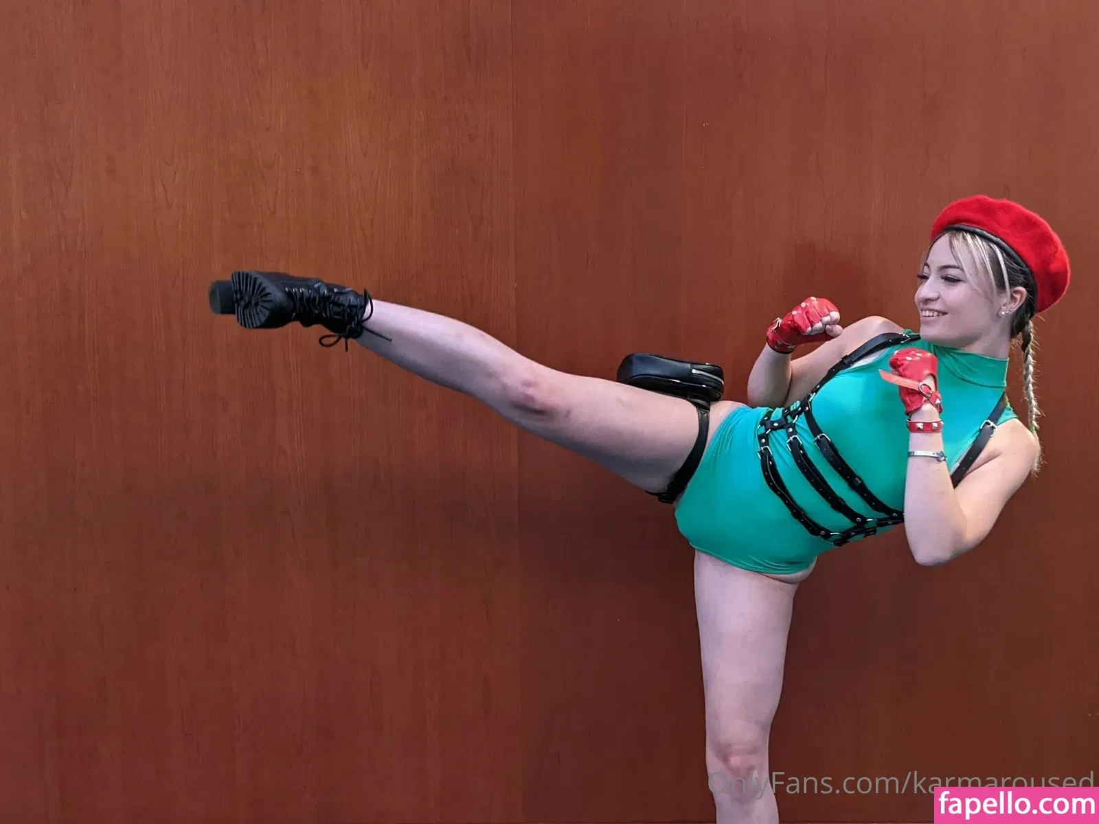 HungandUncut / Karmaroused Onlyfans Photo Gallery 